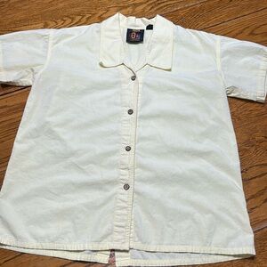 Conga Line Caribbean Soul vintage pale yellow button front blouse. Size Medium